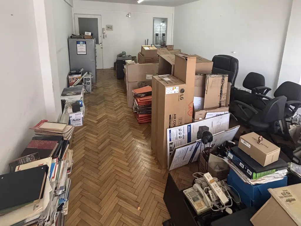 Foto de Piso Completo de Oficinas en Venta – Oportunidad Única en Zona, imagen 4
