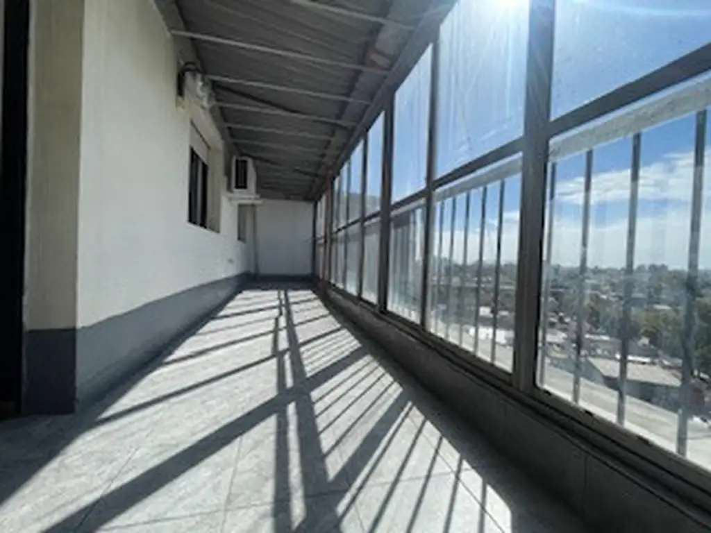 Foto de EXCEL 3 AMBIENTES AL FRENTE BALCON TERRAZA LA MEJOR VISTA Y LUZ 2 BAÑOS, imagen 1