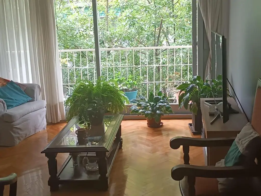 Foto de VENTA DE CINCO AMB EN BARRIO NORTE DIVINO LUMINOSO!, imagen 1
