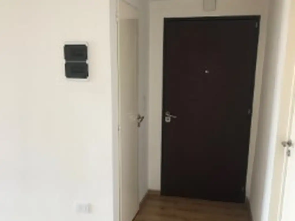 Foto de DEPARTAMENTO EN ALQUILER DE DOS AMBIENTES MUY GRANDE CON COCHERA, imagen 5