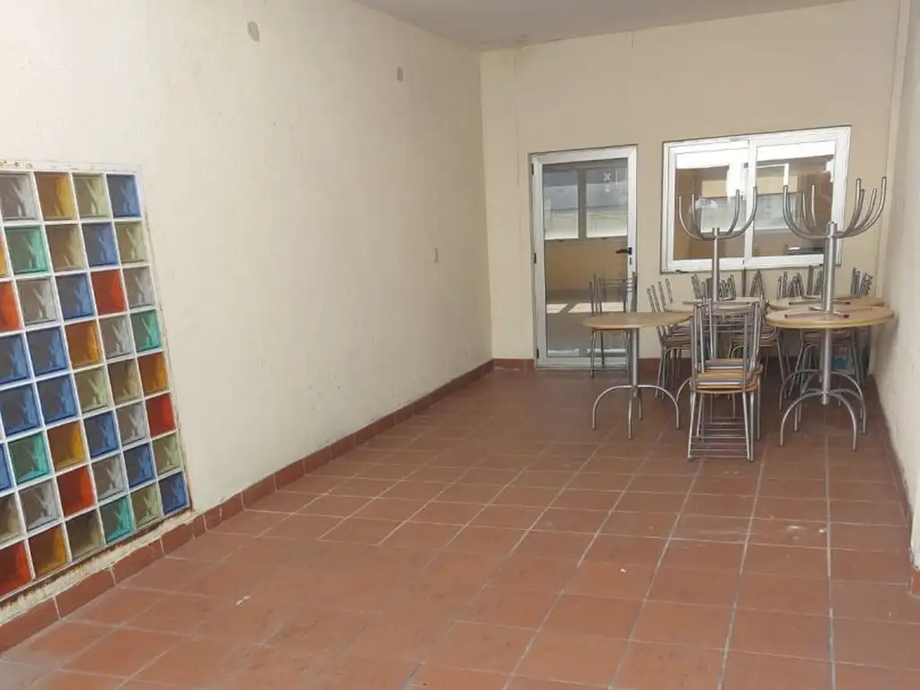Foto de Alquiler de Edificio Comercial en Valentín Alsina, Lanús ., imagen 2