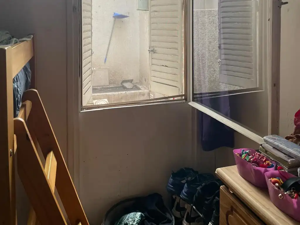 Foto de RECOLETA, amplio departamento de tres ambientes, planta baja, dos, imagen 5