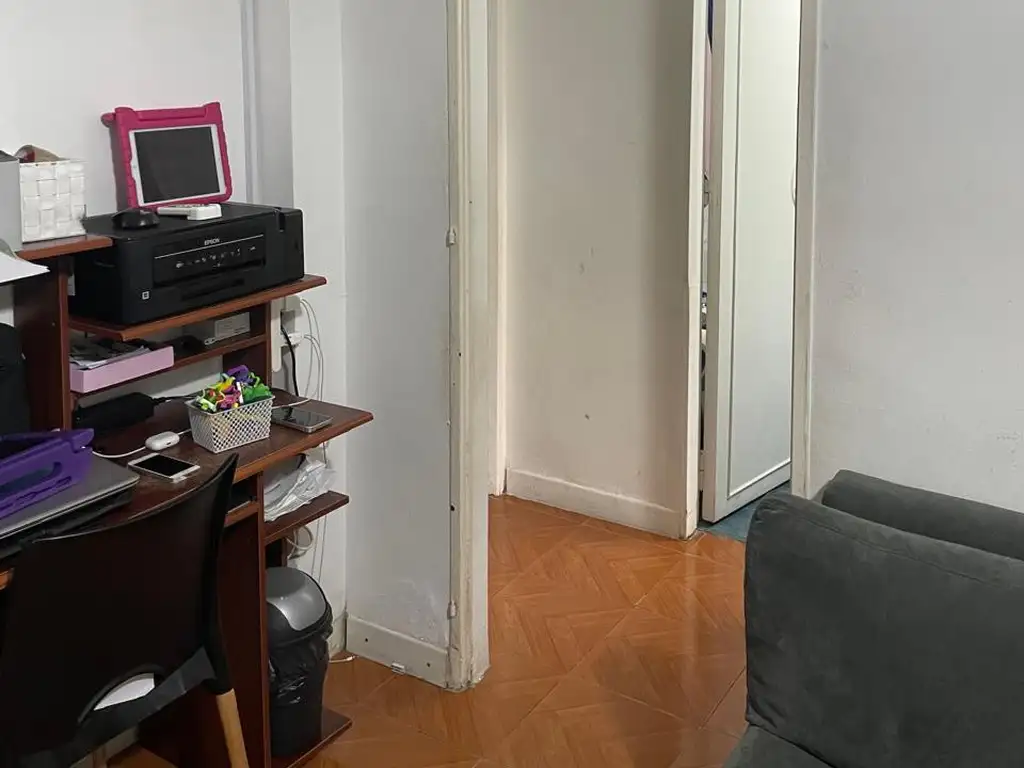 Foto de RECOLETA, amplio departamento de tres ambientes, planta baja, dos, imagen 2