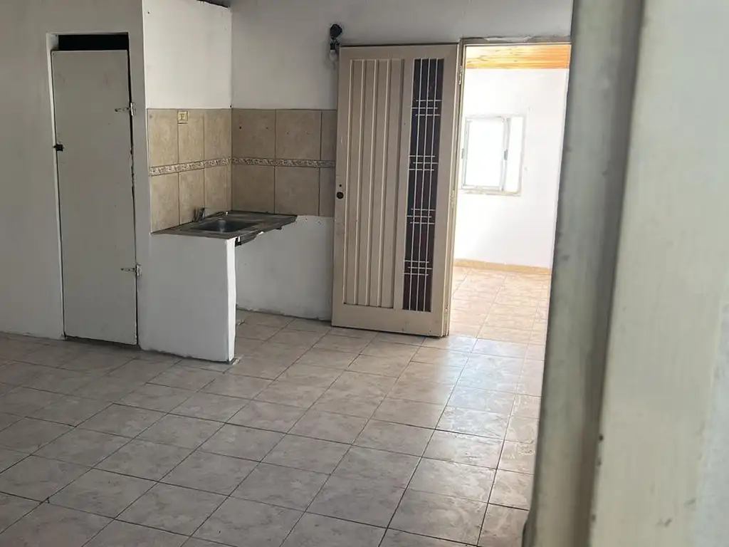 Foto de Guatemala 4846 1º piso: depto 4 amb con patio., imagen 2
