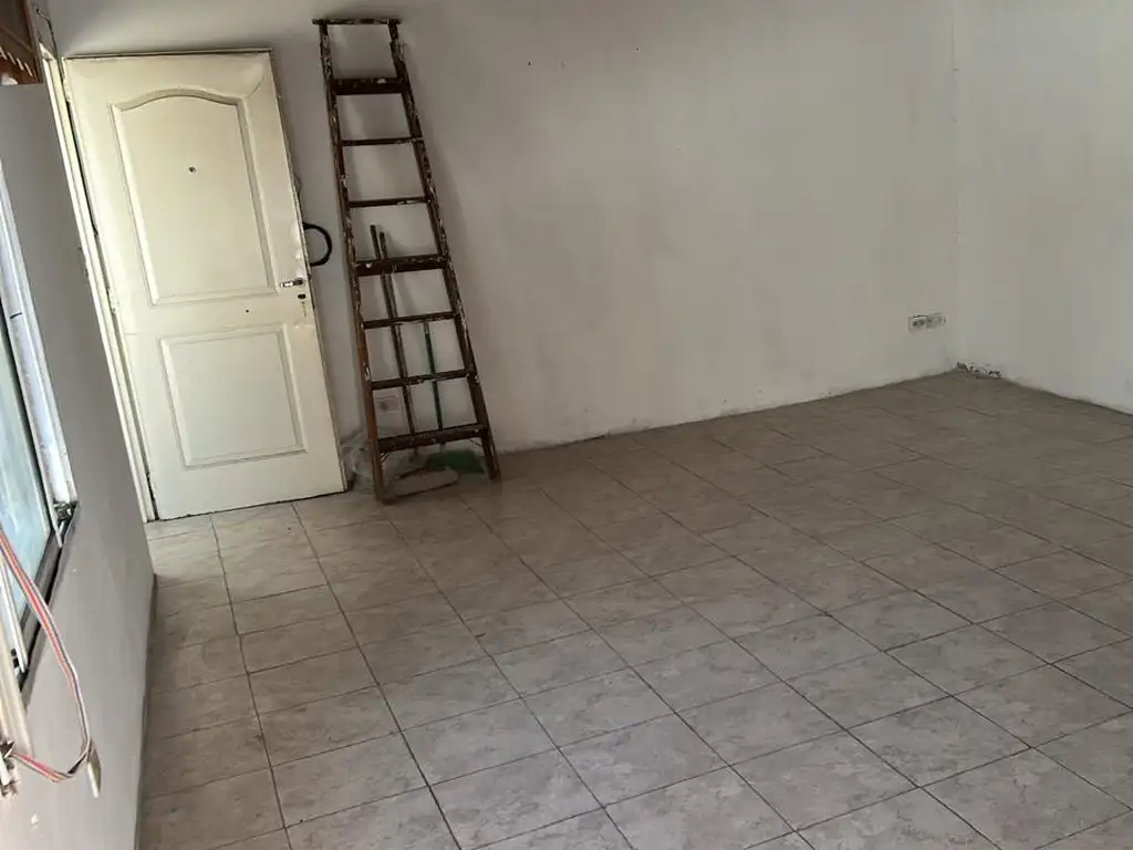Foto de Guatemala 4846 1º piso: depto 4 amb con patio., imagen 3