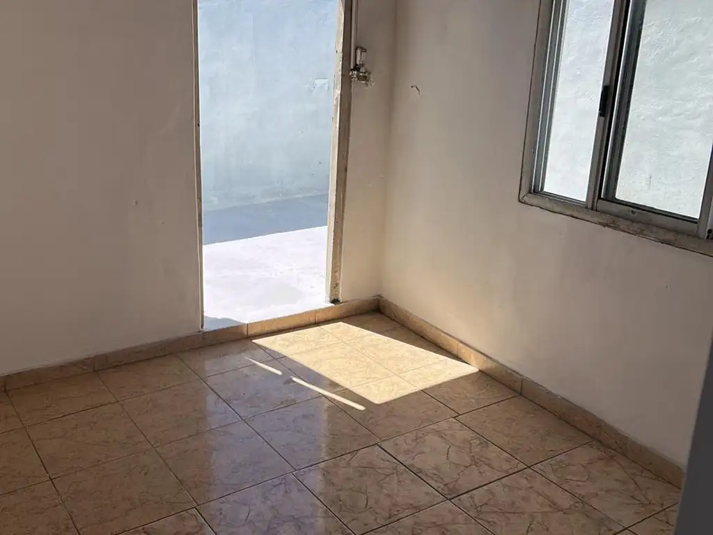 Foto de Guatemala 4846 1º piso: depto 4 amb con patio., imagen 5