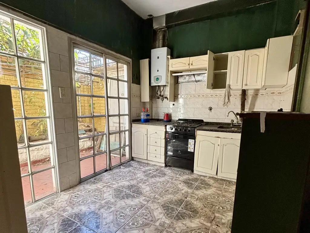 Foto de PH 3 AMB-AL FRENTE CON GARAGE - ENTRADA INDEPENDIENTE-2 BAÑOS-PATIO Y 2, imagen 2