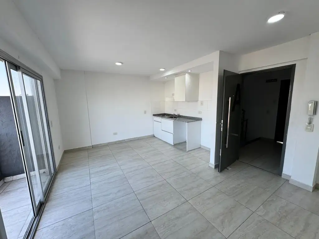 Foto de Alquiler departamento 2 ambientes moron Balcon, imagen 1