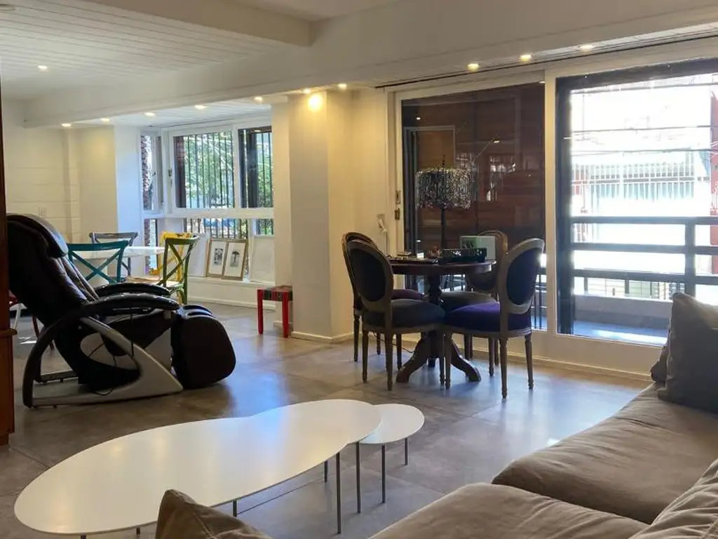 Foto de Piso de 4 ambientes con dep, balcón,patios y cochera., imagen 2
