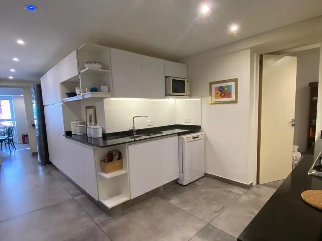 Foto de Piso de 4 ambientes con dep, balcón,patios y cochera., imagen 5