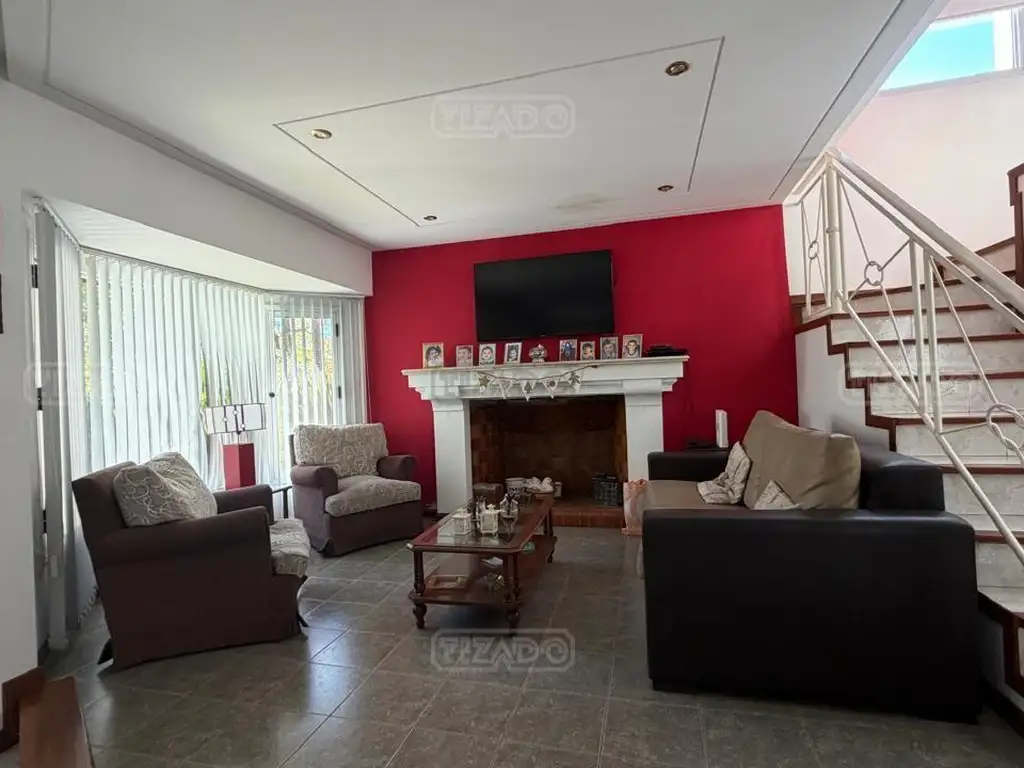 Foto de Casa Chalet en Venta en Campos de Alvarez, Francisco Álvarez, Moreno, imagen 1