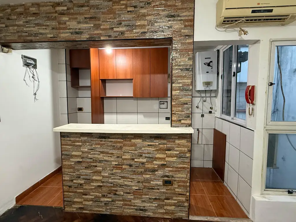 Foto de VENTA 2 AMB EN ALMAGRO, imagen 3