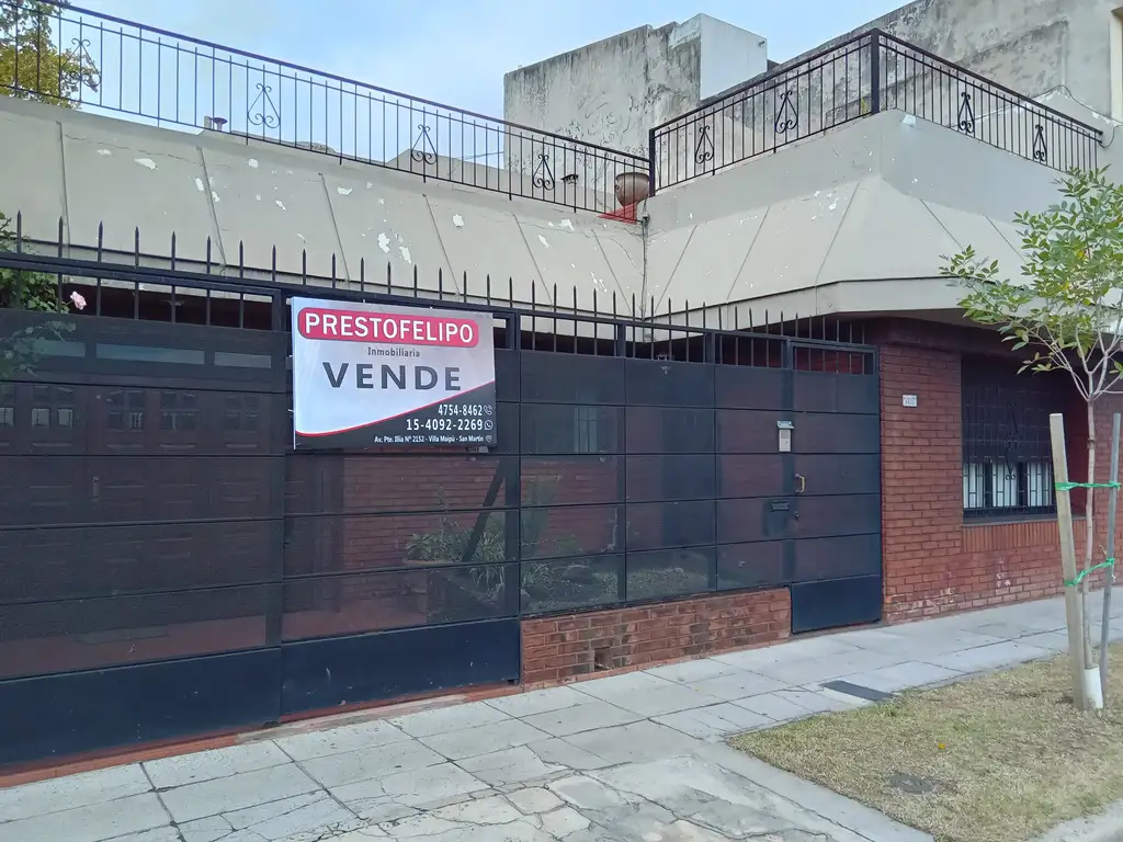 Foto de Casa en 2 plantas de 4 ambientes sobre Av. Gral. Paz, imagen 3