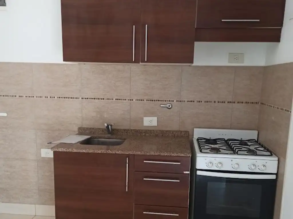Foto de DEPARTAMENTO DE 1 DORMITORIO EN ALQUILER, imagen 3