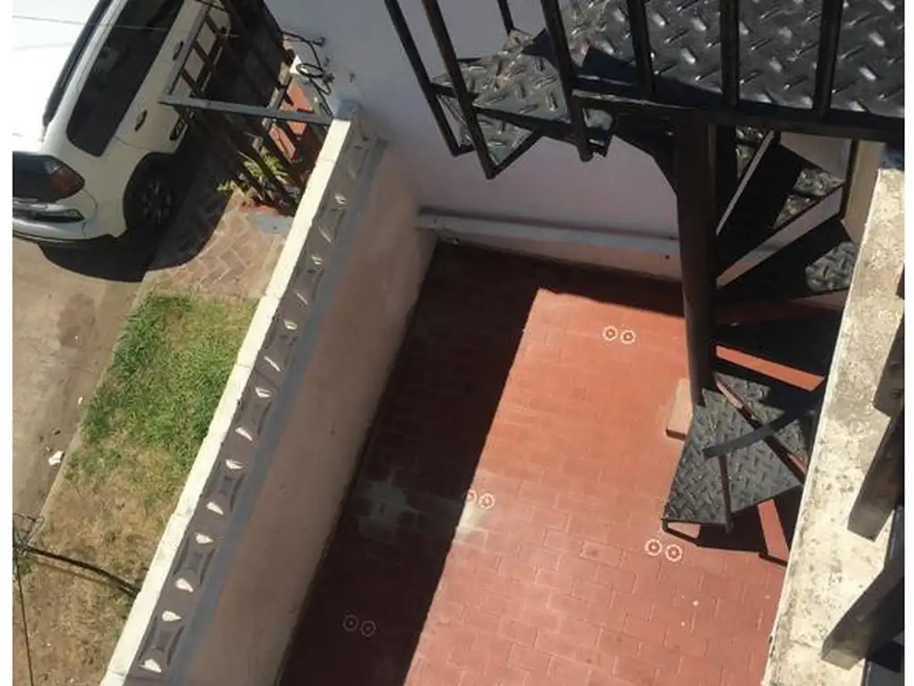 Foto de DUPLEX 3 AMBIENTES CON LAVADERO Y TERRAZA, imagen 3