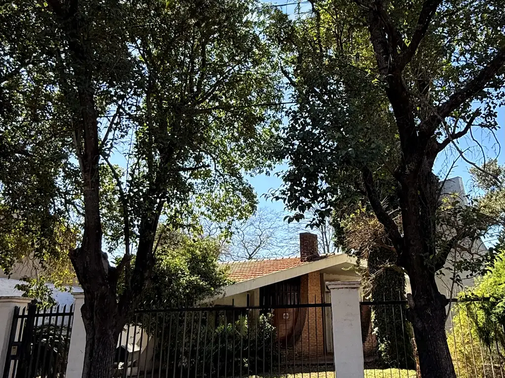 Foto de ALQUILER CASA PARA USO COMERCIAL O FAMILIAR A MTS DE CALLE LAPLACE, imagen 4