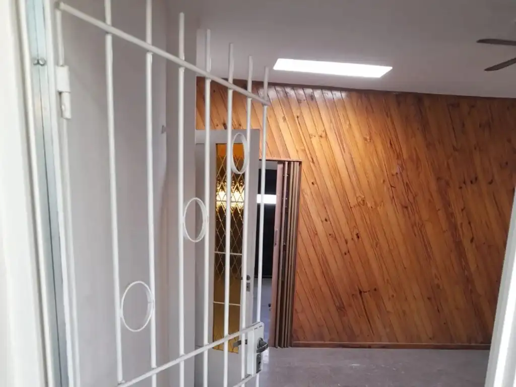 Foto de HERMOSA CASA EN ALQUILER EN MAIPU, imagen 3