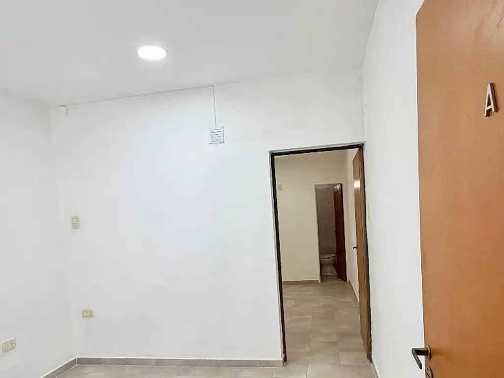 Foto de OFICINAS - PLANTA DIVIDIDA - MACROCENTRO, RESISTENCIA, imagen 4