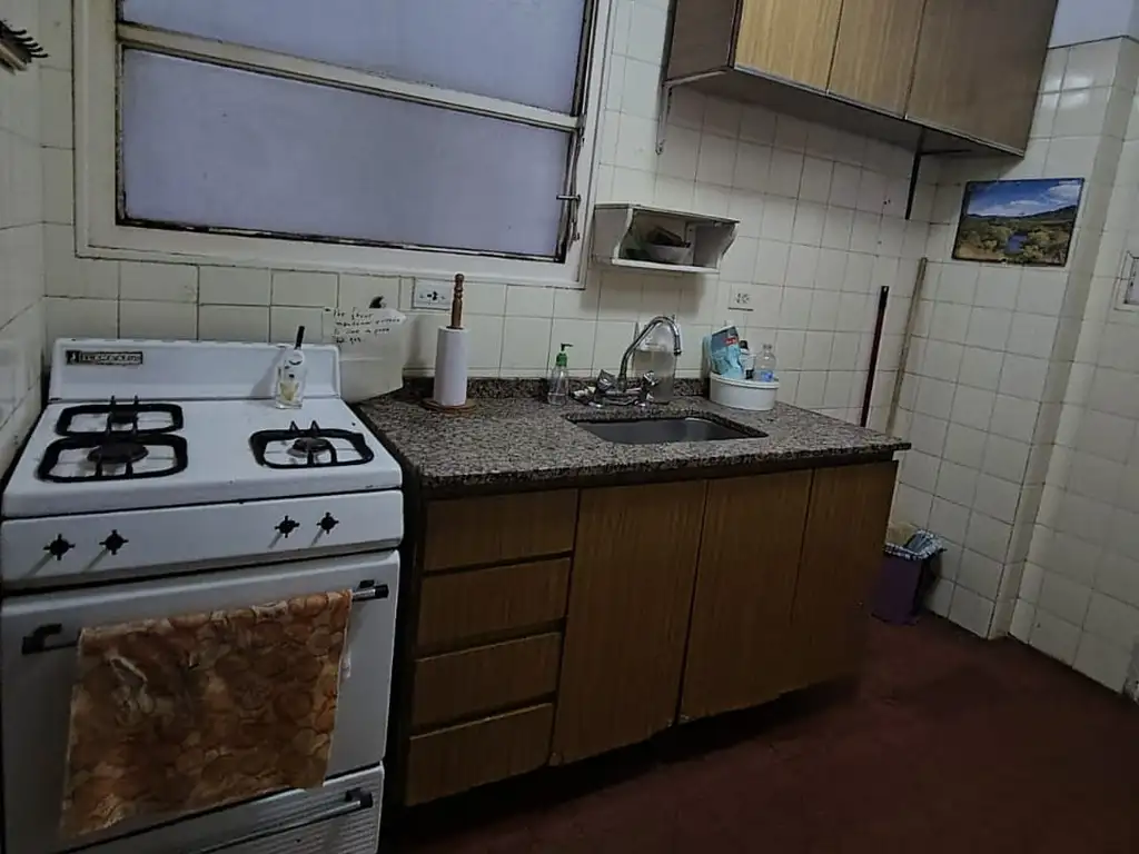 Foto de A RECICLAR 3 AMBIENTES- COCHERA- RECOLETA - APTO CREDITO, imagen 2