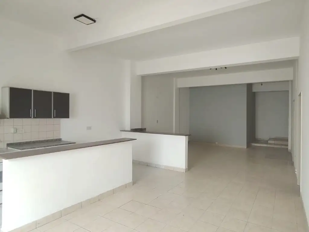 Foto de Departamento en alquiler USO COMERCIAL en Villa Real, imagen 2