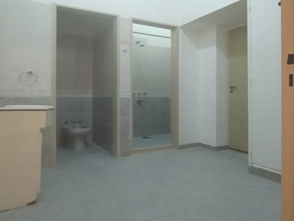 Foto de Departamento en alquiler USO COMERCIAL en Villa Real, imagen 1