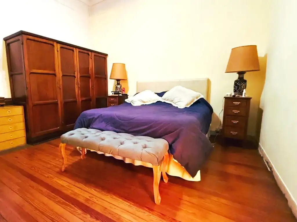 Foto de Venta Casa en Block 8 Ambientes 2 Plantas Cochera Terraza en Parque, imagen 3