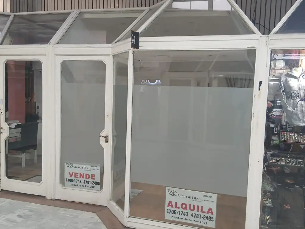 Foto de Venta DE LOCAL en Galeria Marga Belgrano, imagen 5
