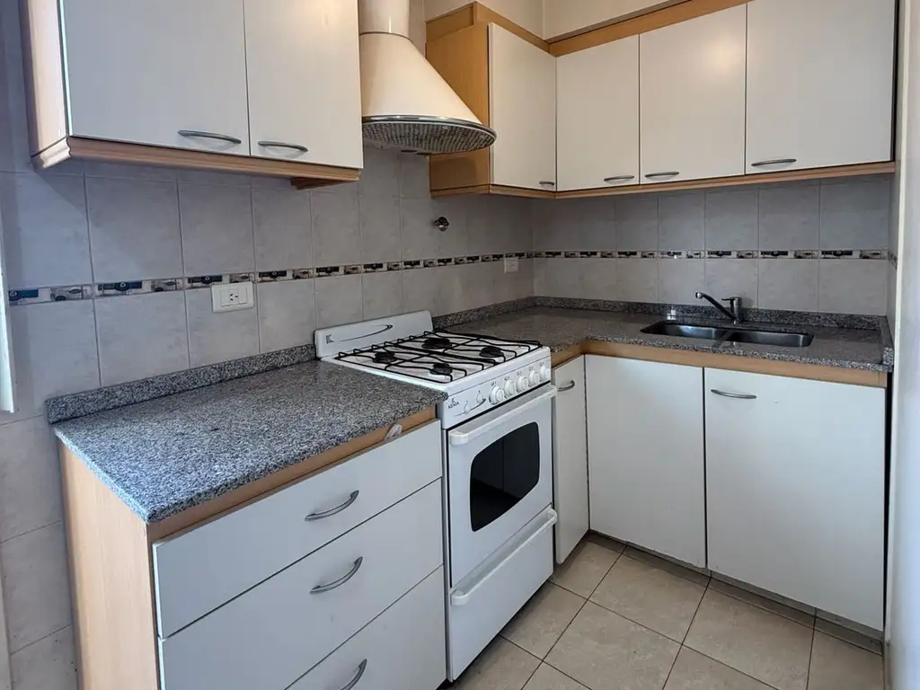 Foto de PH tipo casa - 2 Ambientes con COCINA SEPARADA! - Sin expensas, imagen 4