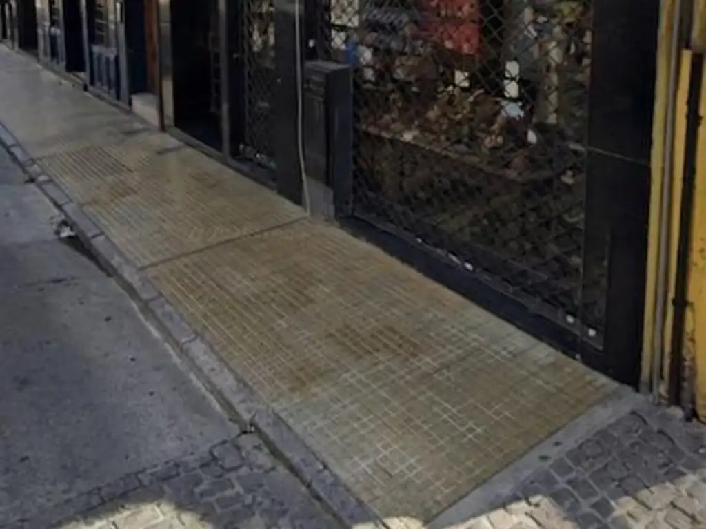 Foto de LOCAL COMERCIAL EN VENTA - SAN TELMO, imagen 1