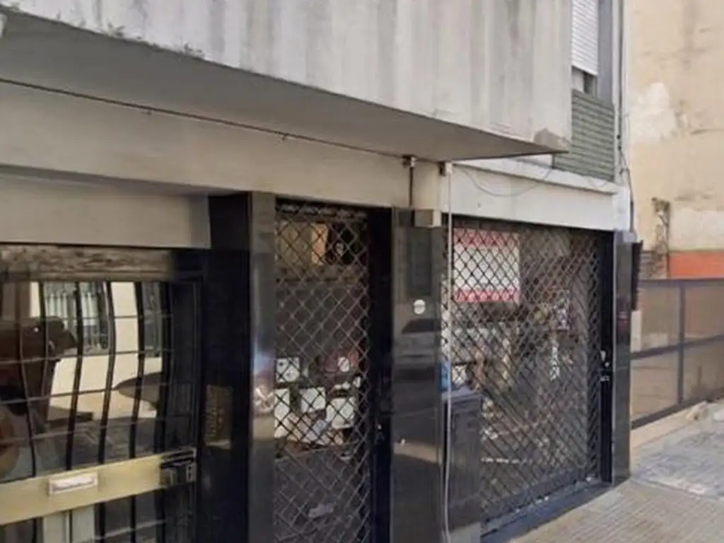 Foto de LOCAL COMERCIAL EN VENTA - SAN TELMO, imagen 2