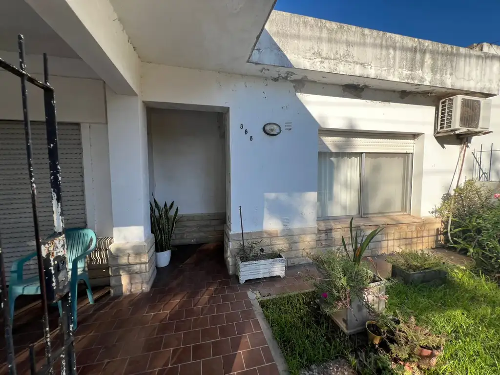 Foto de CASA A RESTAURAR CON TRES HABITACIONES EN VENTA, GENERAL LAS HERAS, imagen 4
