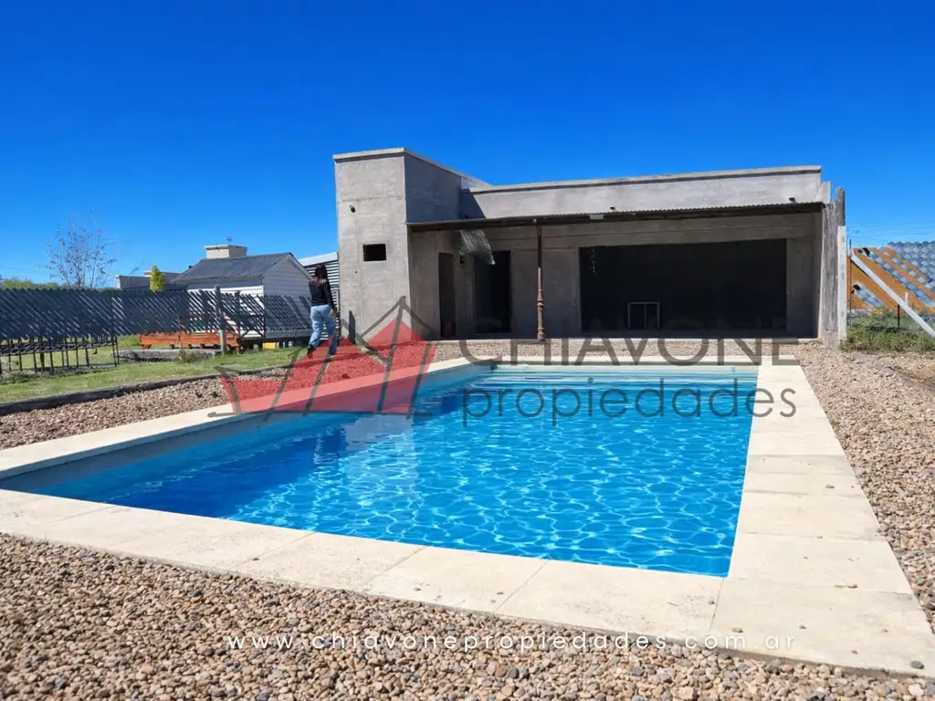 Foto de Construcción en obra gris c/ pileta y mejoras - Gral. Hornos, imagen 2