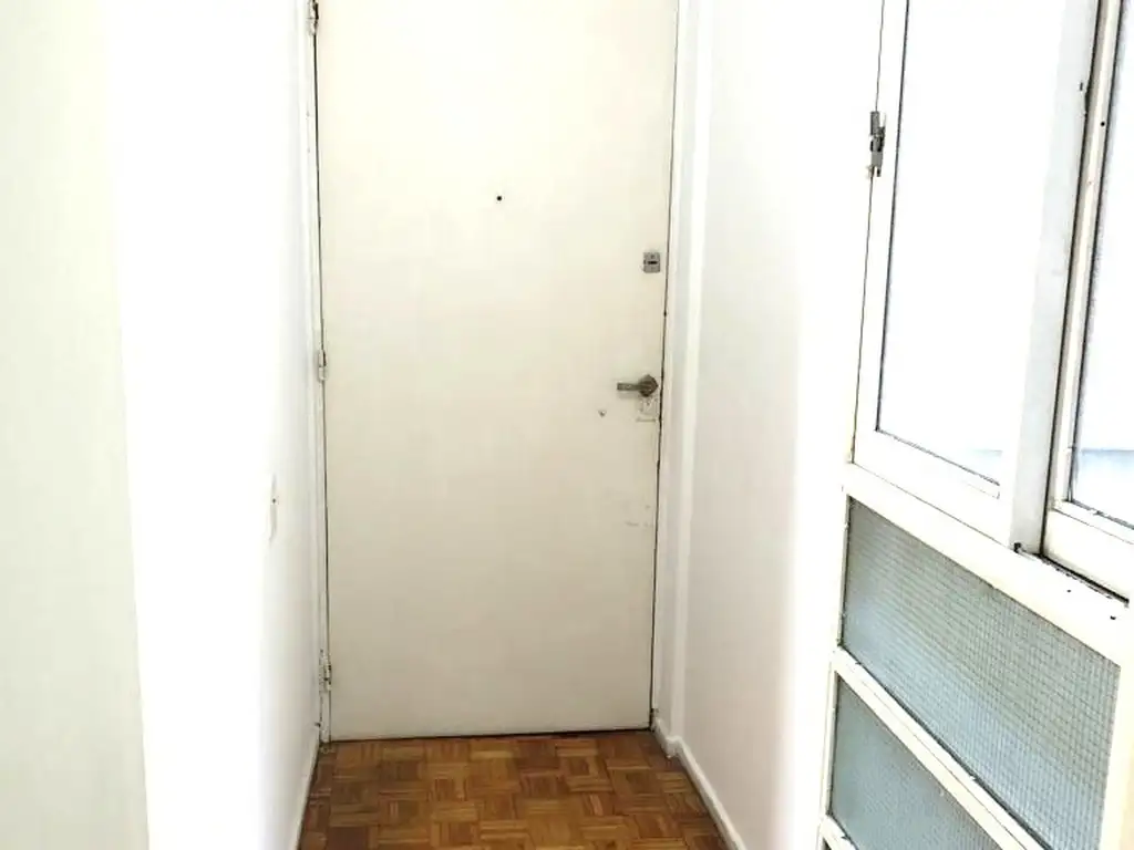 Foto de APTO PROFESIONAL SÚPER LUMINOSO, VENTILACIÓN CRUZADA, VALOR de EXPENSAS, imagen 2