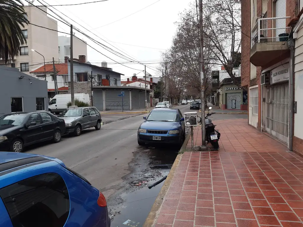Foto de ALQUILER IMPECABLE LOCAL A METROS AV. DE MAYO CON BAÑO Y AIRE, imagen 5