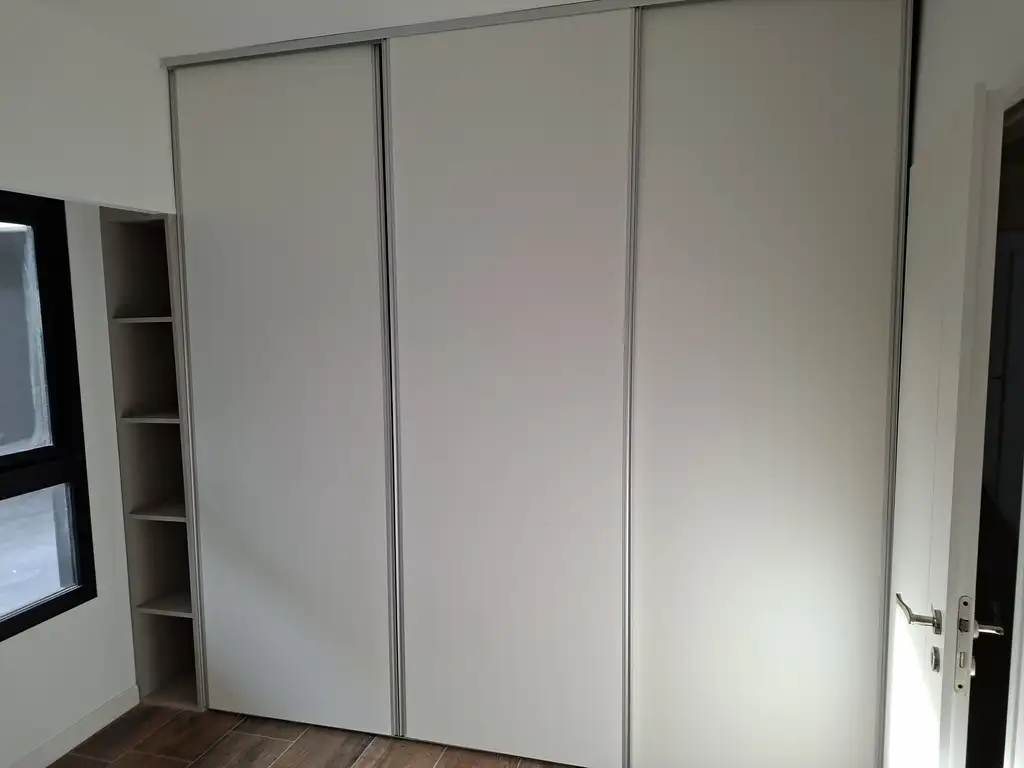 Foto de EXCELENTE DEPTO 3 AMB. 2 BAÑOS ESTRENAR PATIO CON PARRILLA EXCELENTE, imagen 1