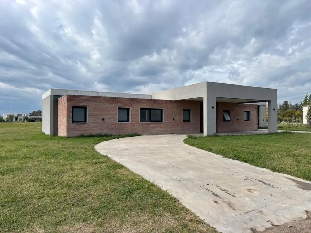 Foto de Casa en alquiler Comarcas de Luján Barrio San Roque, imagen 2