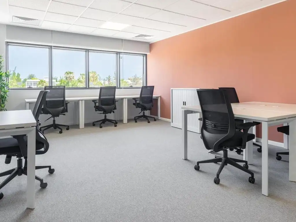 Foto de Alquiler de oficinas bellamente diseñadas para 4 personas en ARG, imagen 1
