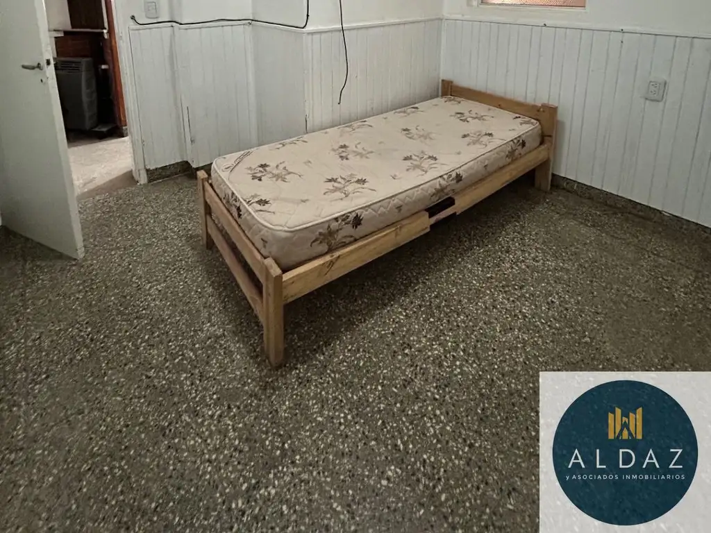 Foto de Casa en alquiler c/ cochera en Punta Alta, imagen 5
