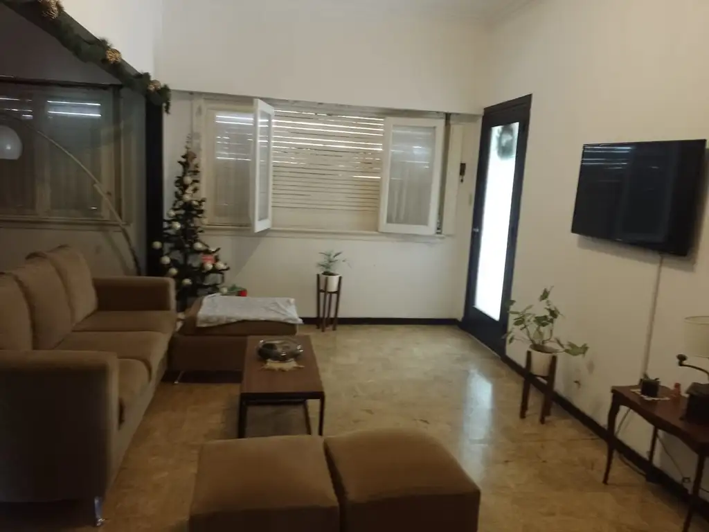 Foto de ALQUILER CASA ZONA 60 Y 31 LOTE 9 X 54 3 DOR FONDO GARAJE QUINCHO, imagen 4