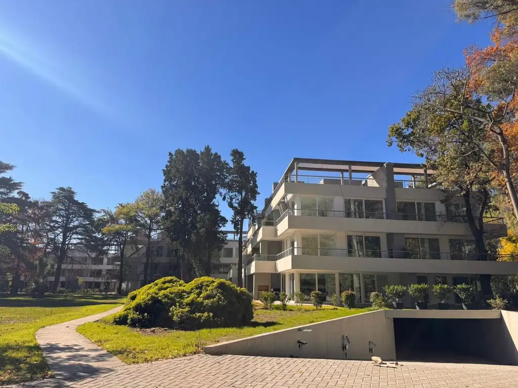 Foto de departamento enalquiler Bosque Pilar , amenities a estren, imagen 2
