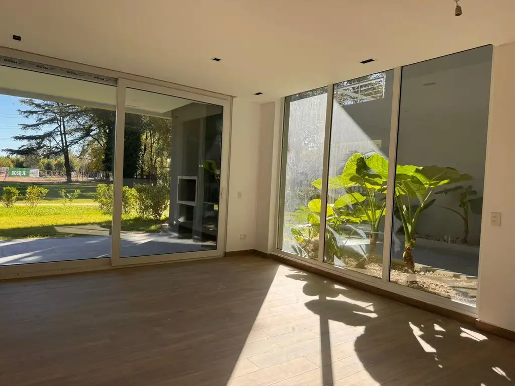 Foto de departamento enalquiler Bosque Pilar , amenities a estren, imagen 1