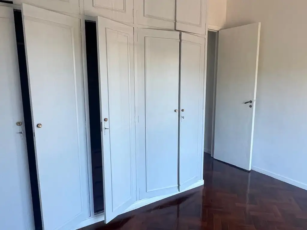 Foto de Venta departamento 3 amb. frente al Parque Centenario, imagen 3