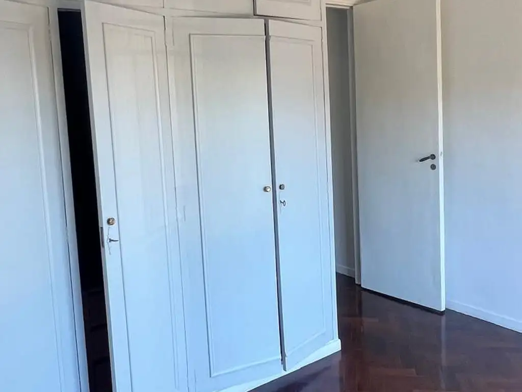 Foto de Venta departamento 3 amb. frente al Parque Centenario, imagen 4