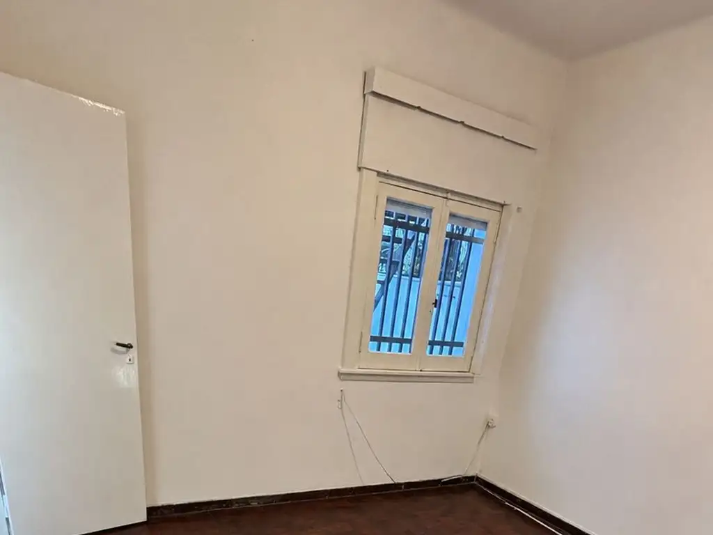 Foto de PH de TRES AMBIENTES en Excelente Ubicación, imagen 2