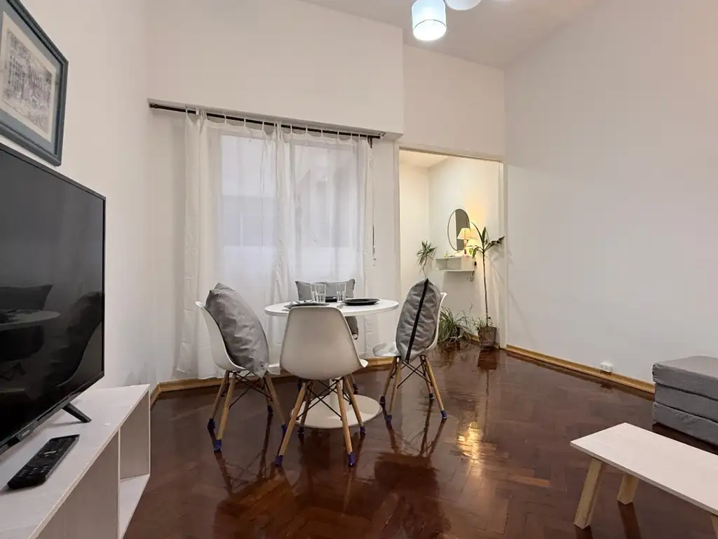 Foto de Departamento de 2 Ambientes Hermoso!, Cocina Comedor, Baño Completo, imagen 2