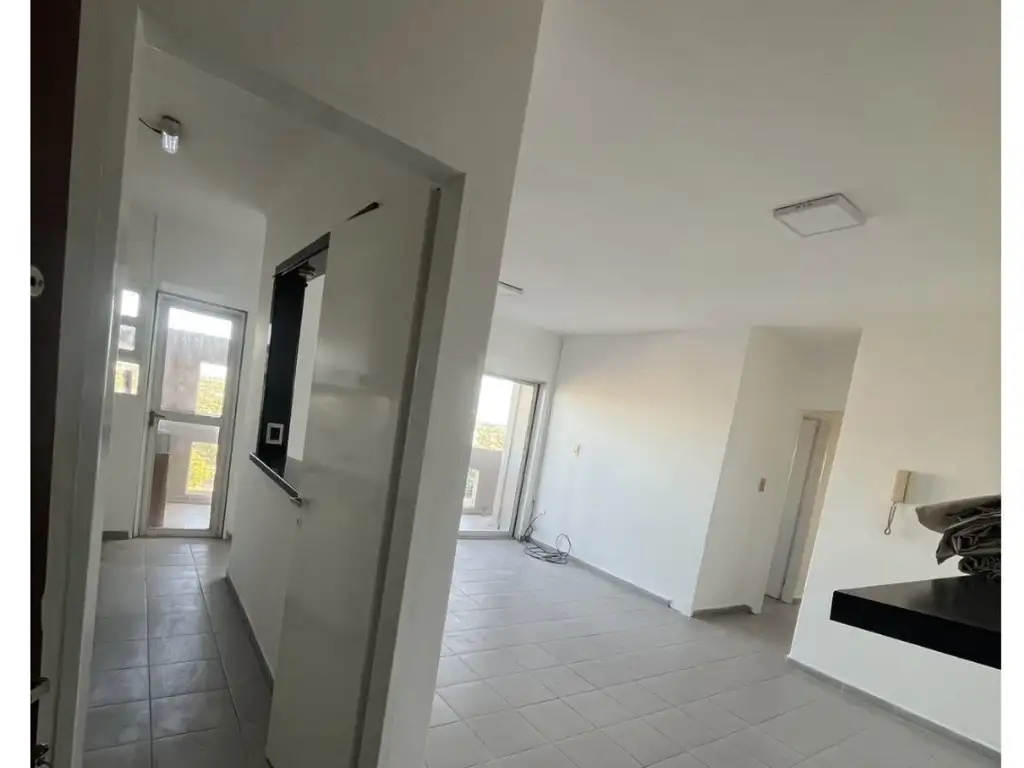 Foto de DEPARTAMENTO 3 DORMITORIOS - VILLA CENTRAL NORTE, RESISTENCIA, imagen 3