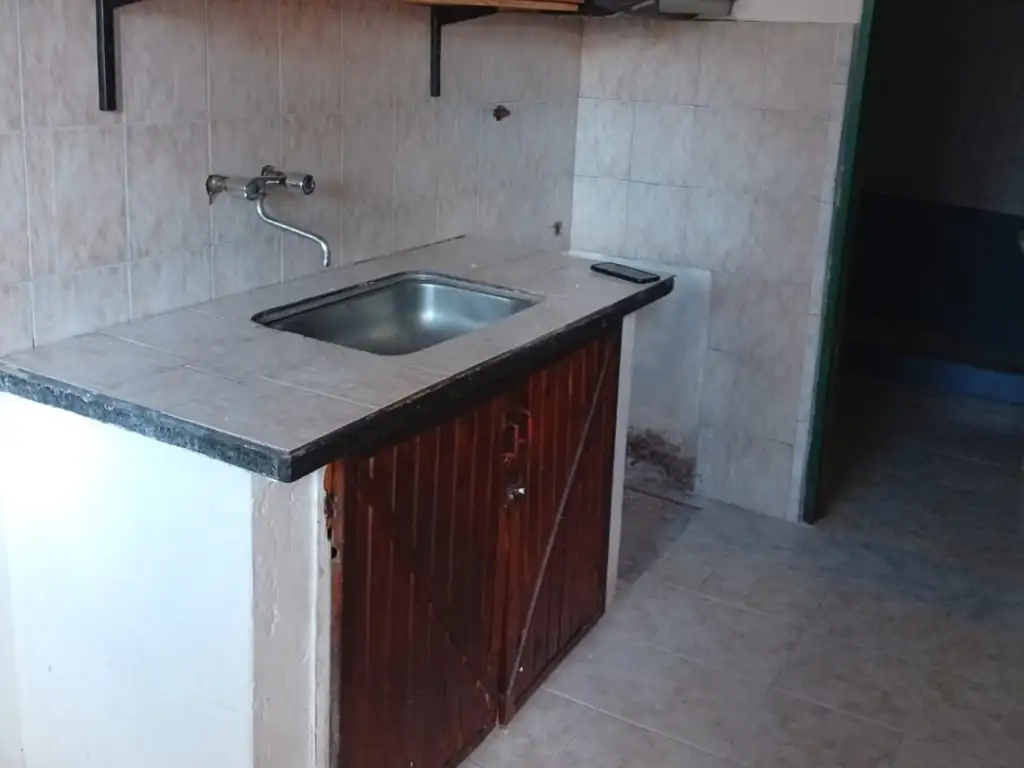 Foto de Alquiler | Casa | 1 Dormitorio | Capitán Bermúdez | Barrio Villa del, imagen 1