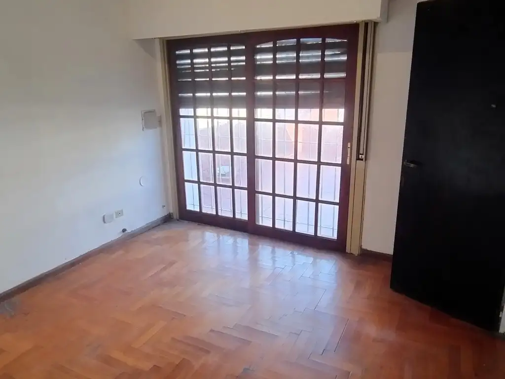 Foto de Ph de 3 ambientes con patio y altillo, imagen 2