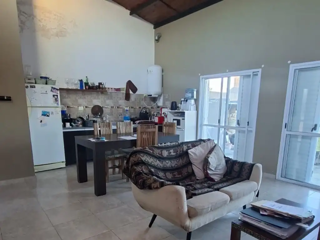 Foto de Vendo casa 2 Dorm, cocina comedor, gran fondo muy iluminada en San, imagen 2