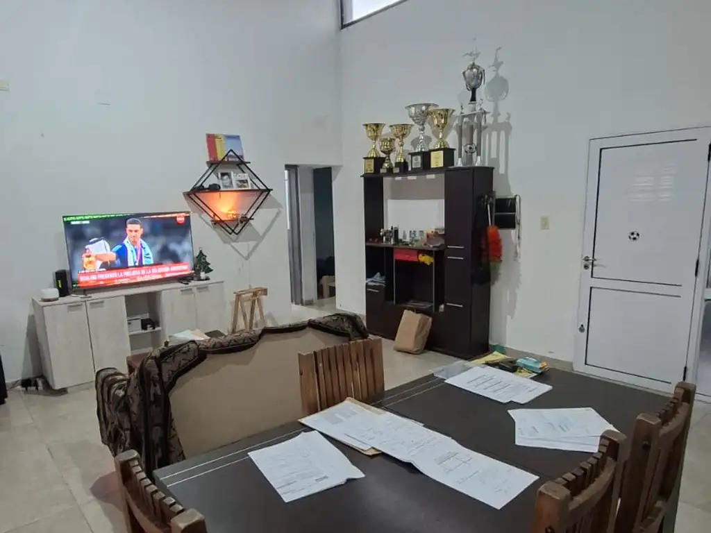 Foto de Vendo casa 2 Dorm, cocina comedor, gran fondo muy iluminada en San, imagen 3